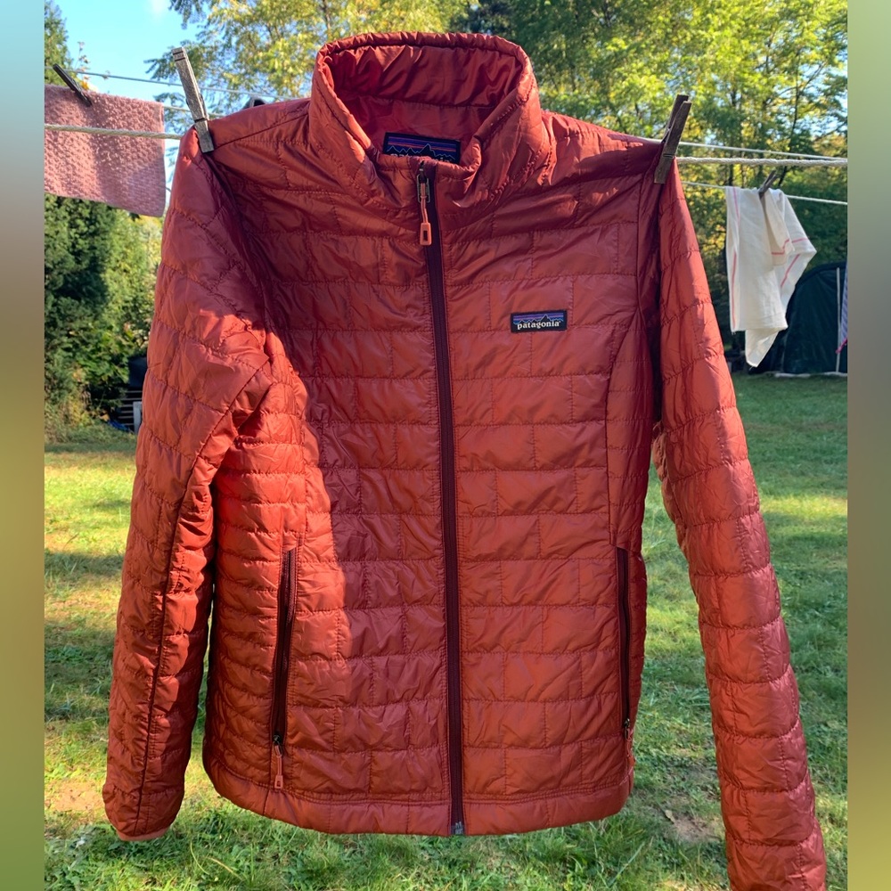 Patagonia Women's Nano Puff NWOT!!